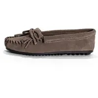 Minnetonka Mocassins 'Kilty' grijs