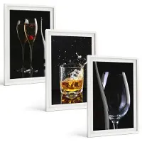Tulup 3-Delige Schilderij Set - Wijn- en whiskyglazen op een zwarte achtergrond. - 40x60 - Moderne Wanddecoratie - Slaapkamer - Stijlvolle Muurdecoratie