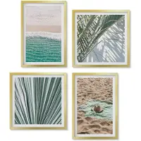 Wallfluent 4-Delige Schilderij Set - Uitzicht Op Het Strand Aan Zee Tijdens Een Zomervakantie - 40 x 40 cm En 40 x 60 cm - Moderne Wanddecoratie - Woonkamer
