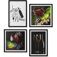 Wallfluent 4-Delige Schilderij Set - Wijnglazen Met Druiven En Een Opschrift Over Wijn. - 40 x 40 cm En 40 x 60 cm - Wanddecoratie - Woonkamer Decoratie