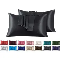 Famanu – Set van 2 satijnen kussenslopen 50 x 75 cm, zwart, hypoallergeen en onderhoudsvriendelijk, met verborgen ritssluiting