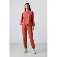 Tommy Life Oversized Sweatshirt en Elastische Boordbroek Set