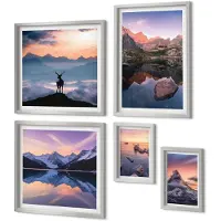 Coloray 4-Delige Schilderij Set - Berglandschappen met zonsondergangen en weerspiegelingen in het water. - 50 x 50 cm, 20 x 30 cm en 40 x 60 cm - Stijlvolle Wanddecoratie - Interieur