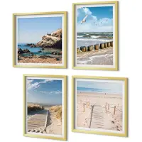 Coloray 4-Delige Schilderij Set - Strand met zand, golven, lucht en vogels in de lucht. - 40 x 40 cm en 40 x 60 cm - Muurdecoratie - Schilderijen Set - Woonkamer - Interieur Decoratie