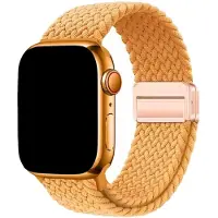 123Watches bandje Zyra - nylon - geel - 44 · 45 · 46 & 49 mm - Geschikt voor Apple Watch series 1/2/3/4/5/6/7/8/9/10/11/12/SE/SE2/SE3/Ultra/Ultra 2/Ultra 3/Ultra 4