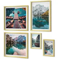 Coloray 5-Delige Schilderij Set - Bergmeren met houten boten in een natuurlijke stijl - 50 x 50 cm, 20 x 30 cm en 40 x 60 cm - Muurdecoratie - Wanddecoratie - Slaapkamer