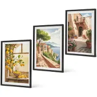 Coloray 3-Delige Schilderij Set - Citrusvruchten In De Keuken, Uitzicht Op De Zee En Het Charmante Stadje. - 40 x 60 cm - Schilderijen Set - Wanddecoratie - Woonkamer - Woonkamer Decoratie