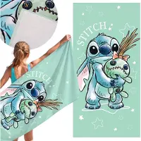 Sarcia.eu DISNEY Stitch Seladon, SNELDROGEND Strandlaken, badlaken VOOR MEISJES, 100% KATOEN 70x140 cm OEKO-TEX