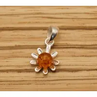 925 Zilveren hanger bloem met amber steen - klein bloempje hangertje gemaakte van zilver - kleine vrouwelijke bedel voor aan ketting - hanger van een sierlijke bloem