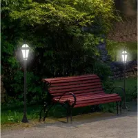 OKWISH Lantaarnpaal Set Van 2 - Solar LED Verlichting Met Schemersensor En Energiespaarstand - Voor Tuin En Pad - Kunststof Zwart - 129 Cm