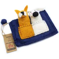Ancient Wisdom Vilten Etui met Vingerpoppetjes- Handgemaakt in Nepal - Puppy's - 16cm x 11,5cm