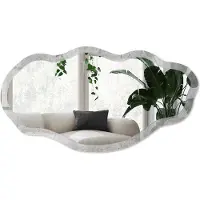 Wallfluent Concrete Minimalisme Spiegel - Grijs Stijlvolle Wandspiegel - Organische Spiegel - Kantoor, Woonkamer, Hal - Industrieel / Loft - 45x90 cm - Totale afmeting 52x97 cm