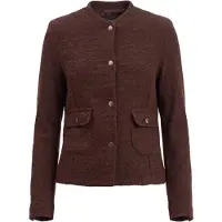 More & more Blazers bruin