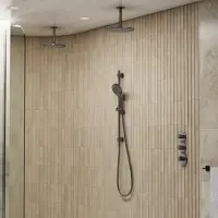 Saniclear Uni dubbele douche gun metal PVD met plafondarm, glijstang en 3 standen handdouche