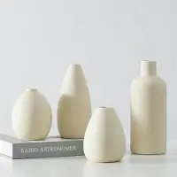 Famanu – Beige keramische vaas, set van 4 unieke bloemenvazen voor middenstukken en woondecoratie, perfect voor op tafel of entree