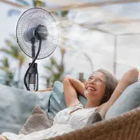 InnovaGoods | BRISSQA Standventilator met vernevelaar | Zwart