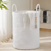 Famanu – Gevlochten wasmand voor wasverzameling en speelgoedopslag met handvat, handgemaakt van katoen, zuiver wit, 38 cm (D) x 50 cm (H