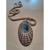 Charme Bijoux Ketting goudkleurig met mooie hanger en blauwe steen | Ketting