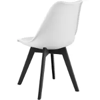 Leobert Stoel MARK - Wit, Zwarte Poten, Kunststof Zitting met Kunstlederen Kussen, Strak Design, Ergonomisch, Geschikt voor Keuken, Eetkamer, Kantine en Werkruimte, Max. 120 kg