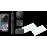 Insta360 X6 Essentials Bundle Zwart + BlueBuilt Microvezeldoekjes