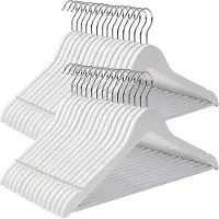 Hoppa! massief houten kleerhanger. set van 30. houten hanger met anti-slip broekspijpen en inkepingen. 360° draaibare haak. voor jassen. pakken. jurken. broeken. shirts. wit
