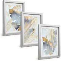 Wallfluent 3-Delige Schilderij Set - Bladeren In Blauwe En Beige Tinten Op Een Lichte Achtergrond. - 20 x 30 cm - Decoratieve Schilderijen - Woonkamer - Interieur - Interieur Decoratie