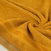 Eurofirany Abbie Badhanddoek 70x140cm Donkergeel Katoen Frotte 500 g/m²