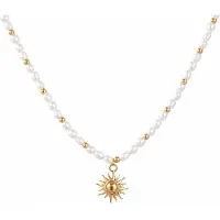 Victorious Gouden Ketting Dames – Parelketting met Zon Hanger – RVS en Zoetwaterparels – 37–42 cm