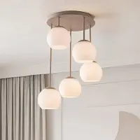LumenXL Moderne beige plafondlamp Carato 5-lichts met melkwitte glazen bollen