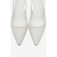 Prologue Fendrix Kitten Hak Slingback Pump