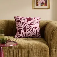 NOUS vierkante gebloemde sierkussenhoes Rosie 45x45 cm - bordeaux/roze