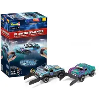 Revell RC Adventskalender Voetbalcompetitie – 2 afstandsbestuurde auto's met speelveld
