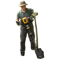 OEM Paalboormachine, 52 cc cilinderinhoud, 1900 W maximaal vermogen, 6500 tpm (toerental per minuut), 1,3 liter brandstofreservoir, 21 x 14 cm schepmaat