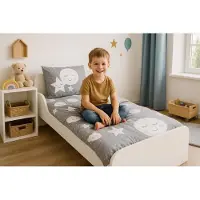 Merkloos Houten kinderbed in Scandinavisch design, inclusief matras en lattenbodem