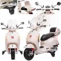 Sun baby Elektrische Vespa-scooter met een witte bagagebox
