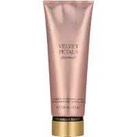 Victoria's secret Velvet Petals Shimmer Fragrance Lotion Bodylotion