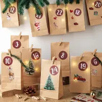 OEM Adventskalender om zelf te vullen - Set van 24 stuks met stickers, jutekoord en houten knijpers - Doe-het-zelf set voor 24 zakjes