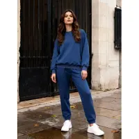 Tommy Life Oversized Sweatshirt en Broek met Elastische Tailleband Set