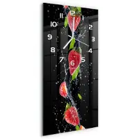 Tulup Wandklok - Aardbeien en water Decoratieve Glazen Klok - 30x60 cm - Rood Glazen Wandklok Design - Witte handen - Rechthoekige Klok - Glazen Klok Met Print - Wandklok Glas Met Motief