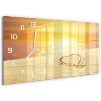 Tulup Wandklok - Hart in het zand Gekleurde Glazen Klok - 60x30 cm - Geel Glazen Klok Met Print - Witte handen - Rechthoekige Klok - Moderne Wandklok Glas - Wandklok Glas Decoratie