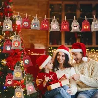 OCreon Doe-het-zelf adventskalenderset 2025-24 stoffen zakjes om zelf te vullen - Met houten klemmen - Koord en stickers