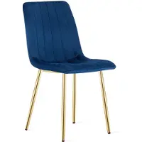 OSKAR LAVA Eetkamerstoel – Marineblauw Velvet – Goudkleurige Metalen Poten – Comfortabele Gestoffeerde Zitting – Modern Design – Velvet Stoel voor Woonkamer, Keuken en Eetkamer – Max. 110 kg