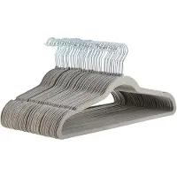 Famanu – Kleerhangers van fluweel voor pakken, grijs, smal, antislip, pak van 50