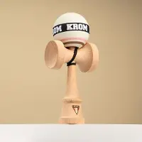 Markenlos Kendama STROGO Neapolitan Vanille – Houten Kendama voor beginners en gevorderden – Vaardigheidsspel met een bal, geschikt voor binnen en buiten – Houten speelgoed met touw en bal