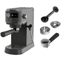 Electrolux E6EC1-6BST, espressomachine, 1 liter, voor koffiekapsules en gemalen koffie, 1450 W, zwart