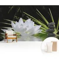 Wallfluent Fotobehang - Wit Vliesbehang - 416x254 cm - Lelie-Meditatie Fotobehang Vlies - Woonkamer behang Bloemen En Planten - Muurschildering - Hal behang