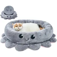 Merkloos Een uniek, octopusvormig hondenbed voor kleine en middelgrote honden