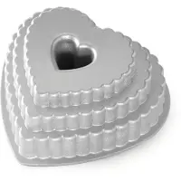 Nordic Ware Tiered Heart Bundt bakvorm 26,7 cm gietaluminium grijs
